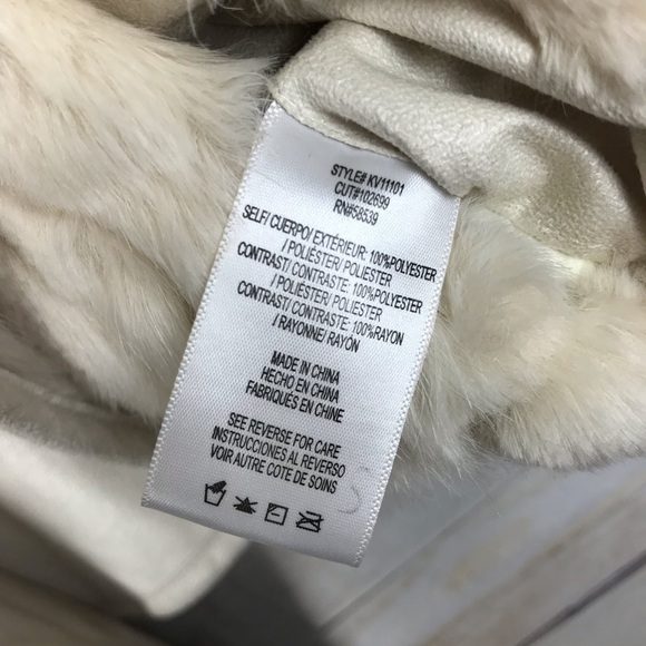 Kut from the Kloth Cream Faux Fur Drape Vest Small - Picture 6 of 6